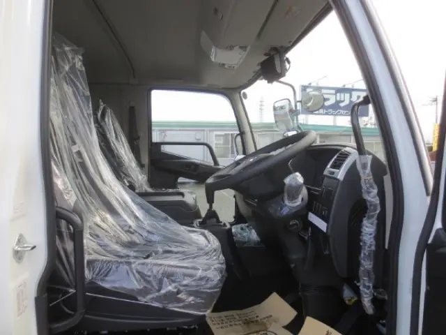 三菱 ファイター 2KG-FK65F(2WD)の写真20