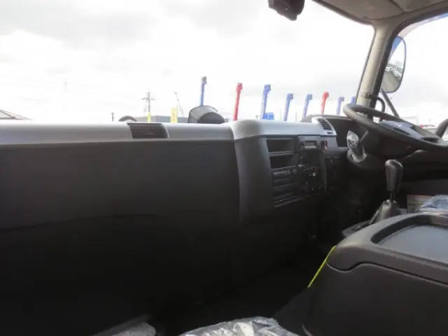 三菱 ファイター 2KG-FK65F(2WD)の写真21