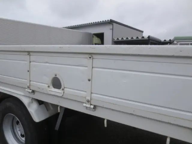 いすゞ フォワード TKG-FRR90S1(2WD)の写真24