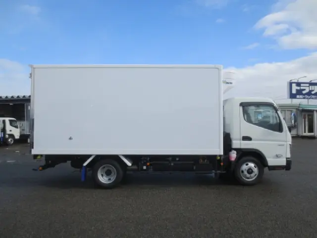 三菱 キャンター 2RG-FEB50(2WD)の写真8
