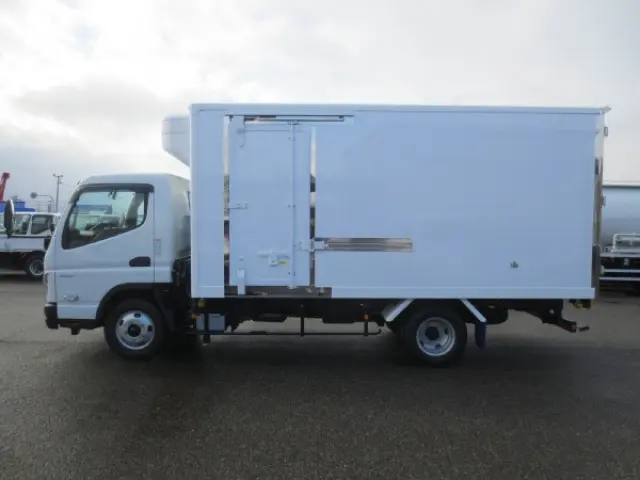 三菱 キャンター 2RG-FEB50(2WD)の写真9