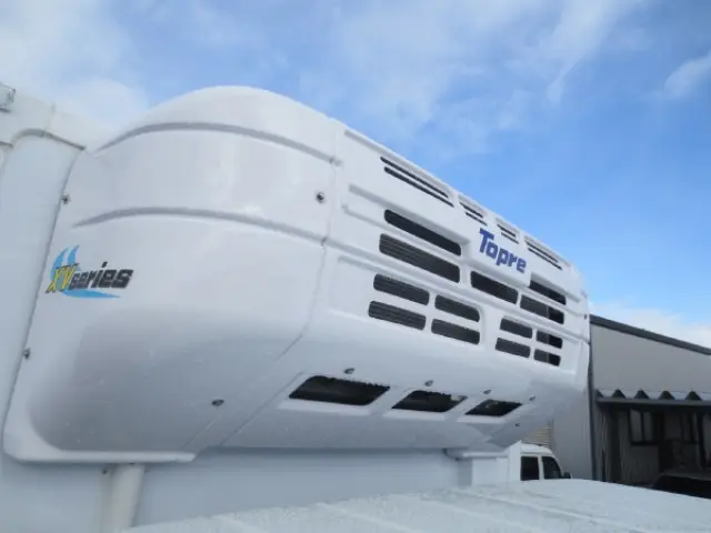 三菱 キャンター 2RG-FEB50(2WD)の写真12