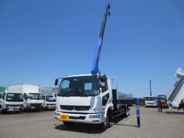 三菱 ファイター 2KG-FK62FZ(2WD)の写真1