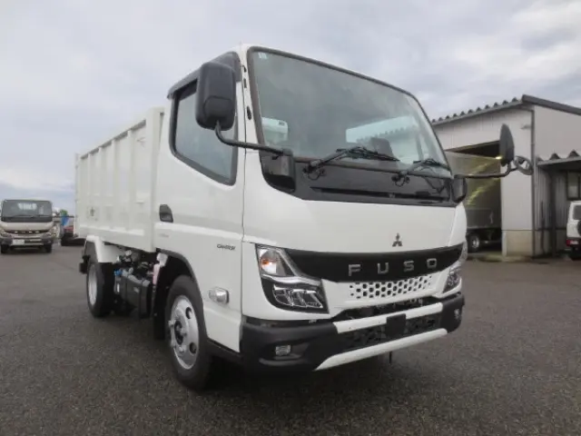 三菱 キャンター 2RG-FBA60(2WD)の写真2