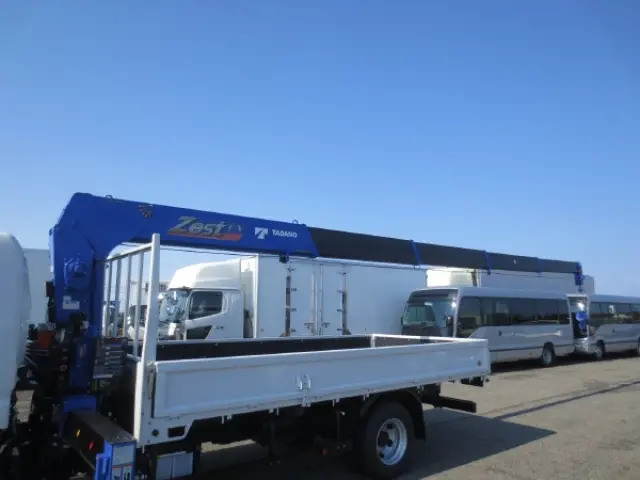 三菱 キャンター 2PG-FEB80(2WD)の写真11