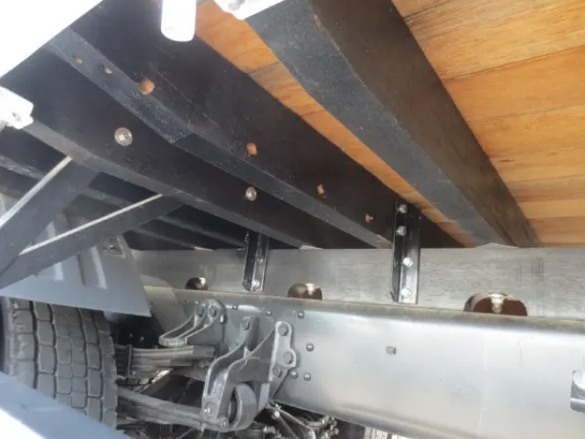 三菱 ファイター 2KG-FK62FZ(2WD)の写真16