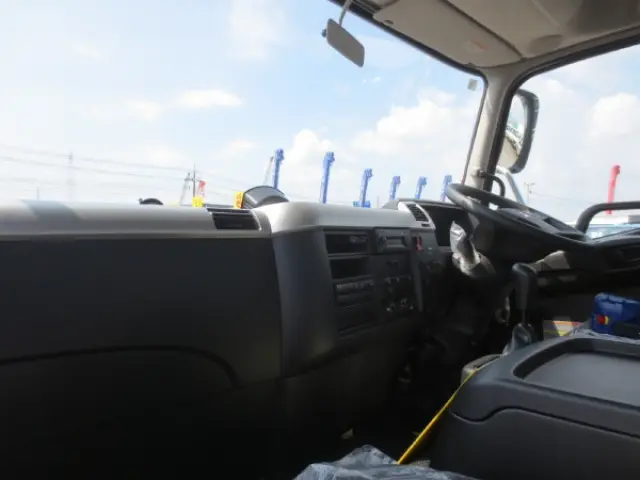 三菱 ファイター 2KG-FK62FZ(2WD)の写真19