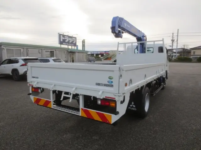 三菱 キャンター 2PG-FEB80(2WD)の写真4
