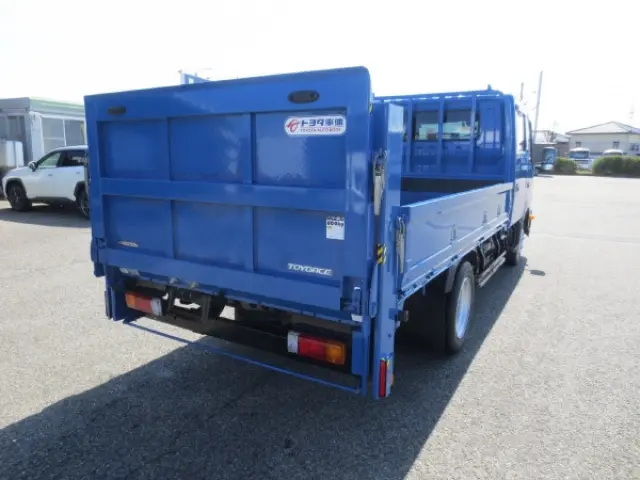 トヨタ トヨエース TPG-XZU710(2WD)の写真4