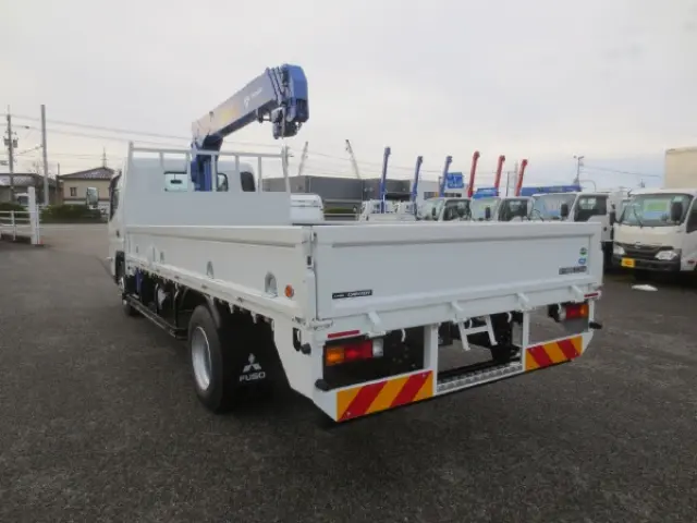 三菱 キャンター 2PG-FEB80(2WD)の写真5