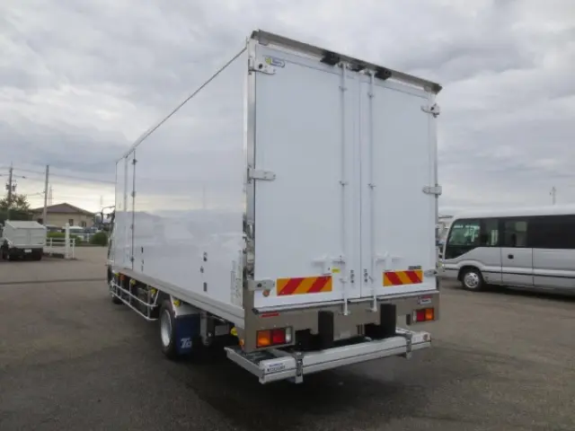 三菱 ファイター 2KG-FK65F(2WD)の写真5