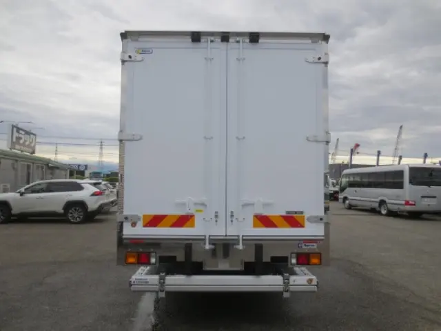 三菱 ファイター 2KG-FK65F(2WD)の写真7