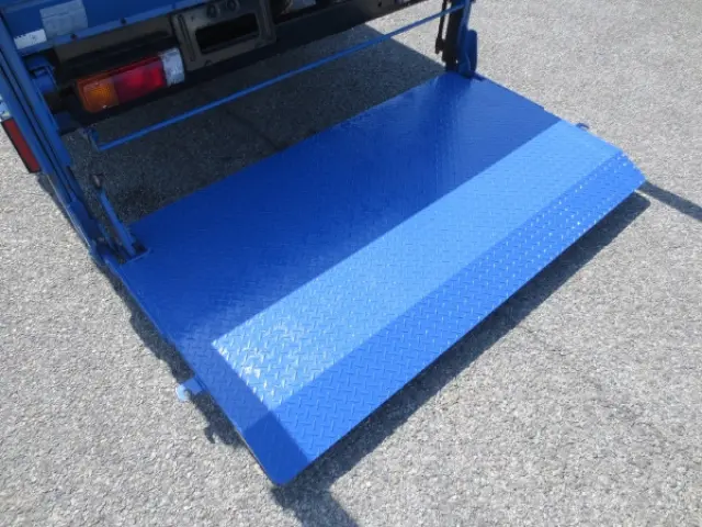 トヨタ トヨエース TPG-XZU710(2WD)の写真11