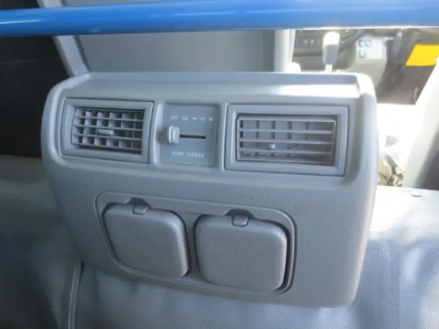 トヨタ トヨエース TPG-XZU710(2WD)の写真16