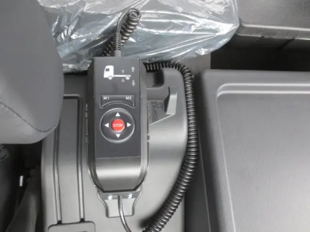 三菱 ファイター 2KG-FK65F(2WD)の写真17