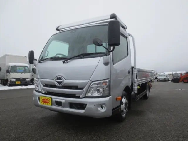 日野 デュトロ 2RG-XZU712M(2WD)の写真1
