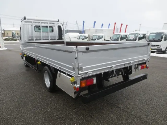 日野 デュトロ 2RG-XZU712M(2WD)の写真5