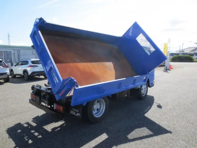 いすゞ エルフ TPG-NKR85AD(2WD)の写真10