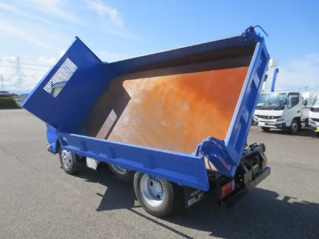 いすゞ エルフ TPG-NKR85AD(2WD)の写真11