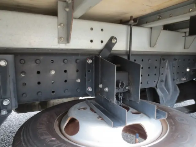 三菱 キャンター 2RG-FBA20(2WD)の写真11