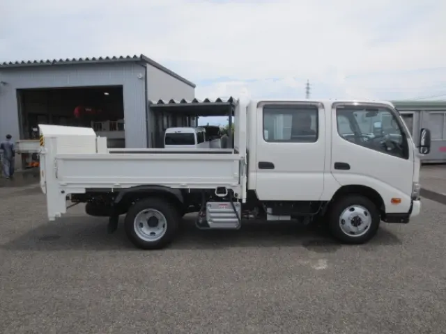 日野 デュトロ 2DG-XZU685M(4WD)の写真8