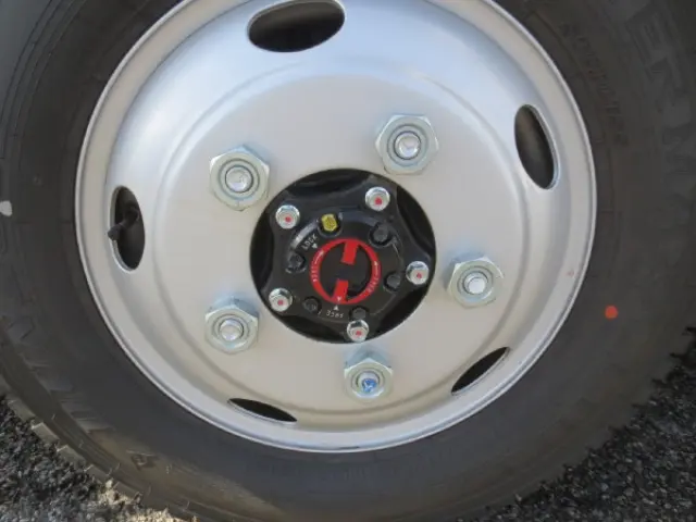 いすゞ エルフ 2RG-NMS88AR(2WD)の写真11