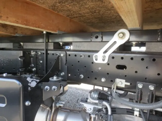 いすゞ エルフ 2RG-NMS88AR(2WD)の写真13