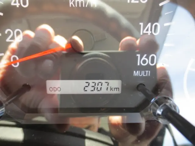 いすゞ エルフ 2RG-NMS88AR(2WD)の写真16