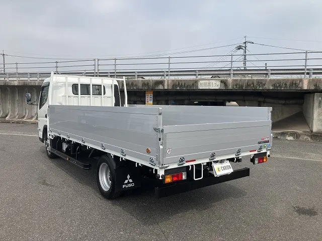 三菱 キャンター 2RG-FEB50(2WD)の写真3