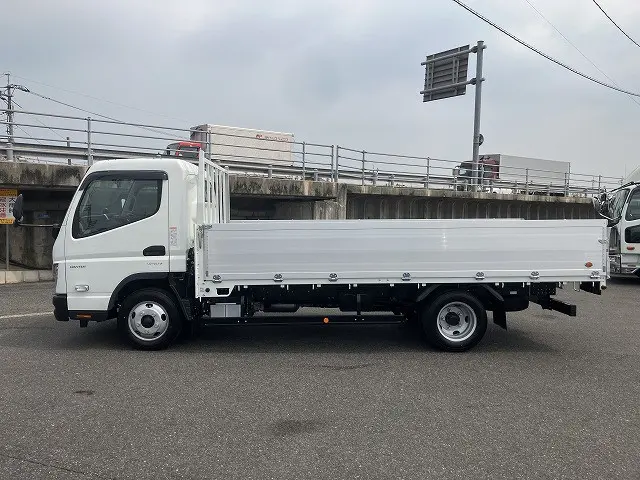 三菱 キャンター 2RG-FEB50(2WD)の写真7