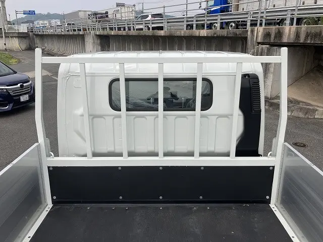 三菱 キャンター 2RG-FEB50(2WD)の写真12