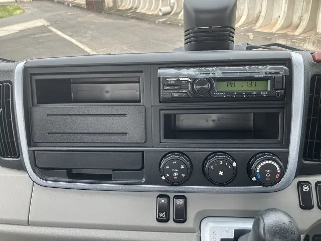 三菱 キャンター 2RG-FEB50(2WD)の写真27