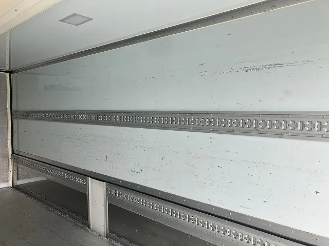 三菱 ファイター 2KG-FK65F(2WD)の写真14