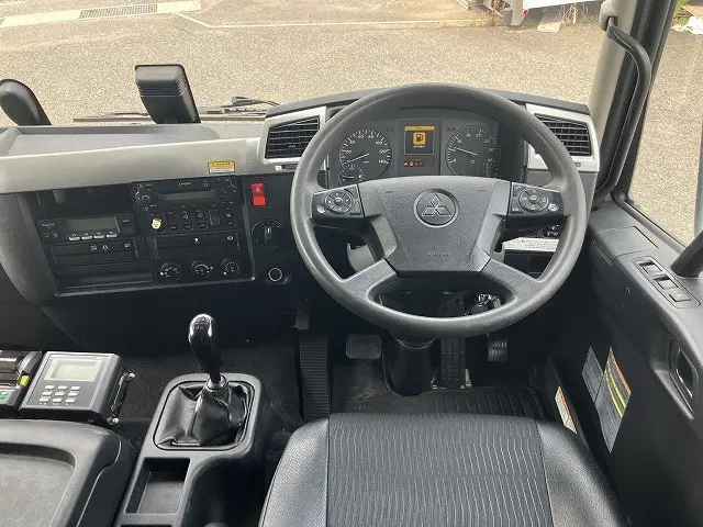 三菱 ファイター 2KG-FK65F(2WD)の写真24