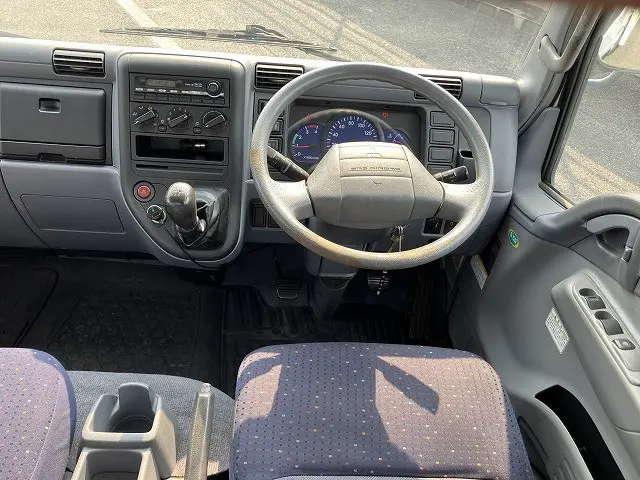 三菱 キャンター PA-FE83DGY(2WD)の写真22