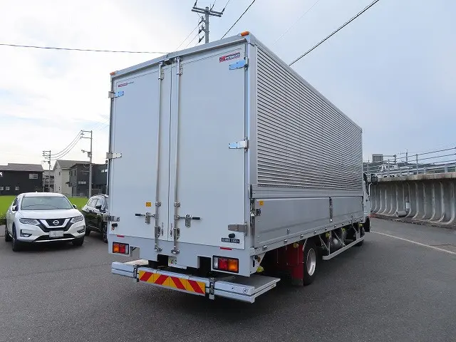 三菱 ファイター 2KG-FK65F(2WD)の写真4