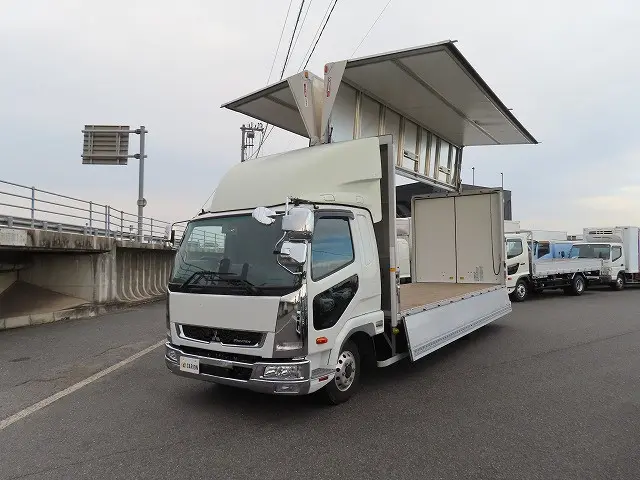 三菱 ファイター 2KG-FK65F(2WD)の写真9