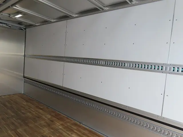 三菱 ファイター 2KG-FK65F(2WD)の写真17