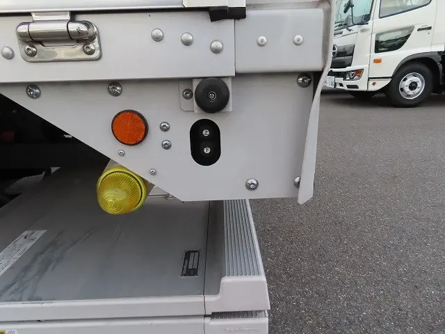 三菱 ファイター 2KG-FK65F(2WD)の写真31