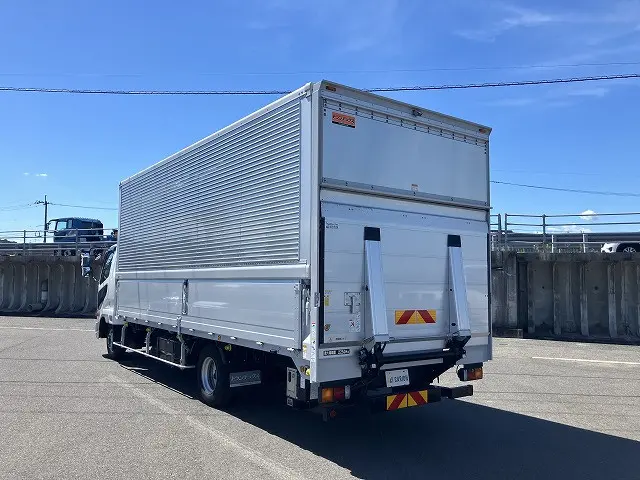 三菱 ファイター 2KG-FK65F(2WD)の写真3