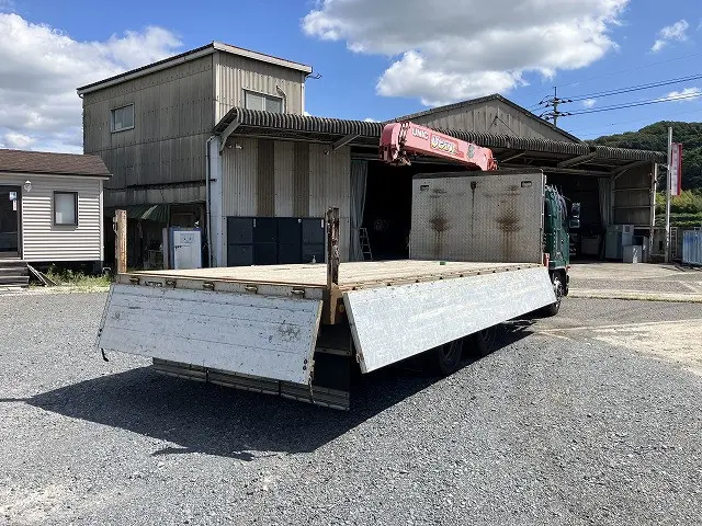 三菱 スーパーグレート LDG-FQ62F(6x2)の写真4