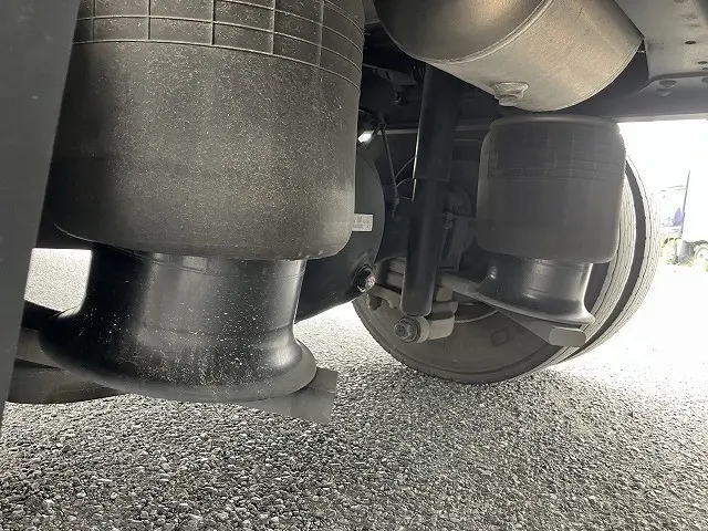 三菱 ファイター 2KG-FK65F(2WD)の写真18