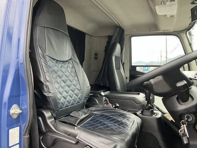 三菱 ファイター 2KG-FK65F(2WD)の写真24