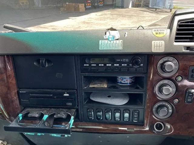 三菱 スーパーグレート PDG-FQ62F(6x2)の写真26