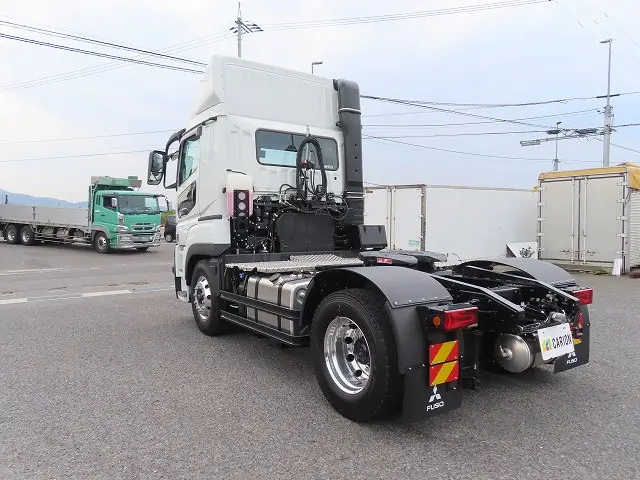 三菱 スーパーグレート 2RG-FP84VDR(2WD)の写真3