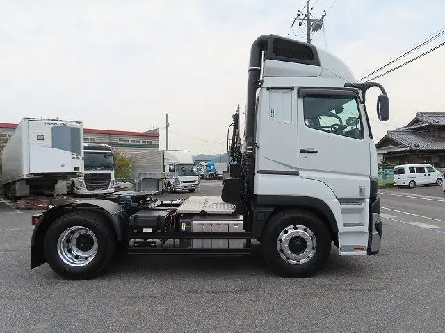 三菱 スーパーグレート 2RG-FP84VDR(2WD)の写真8