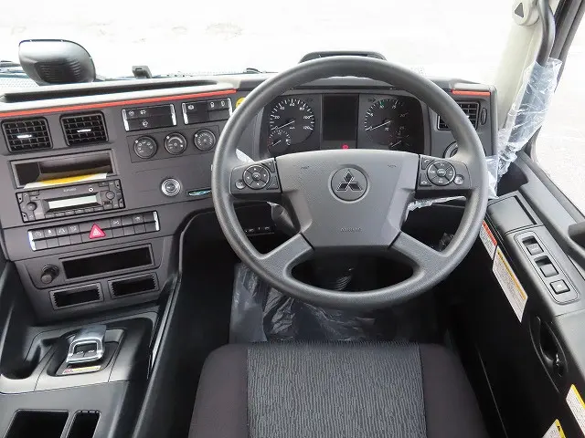 三菱 スーパーグレート 2RG-FP84VDR(2WD)の写真24