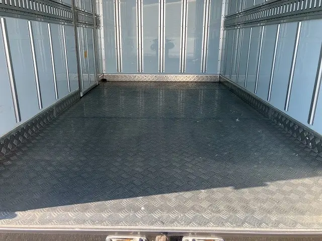 三菱 キャンター 2RG-FBAV0(2WD)の写真11