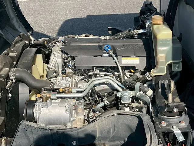三菱 キャンター 2RG-FBAV0(2WD)の写真21