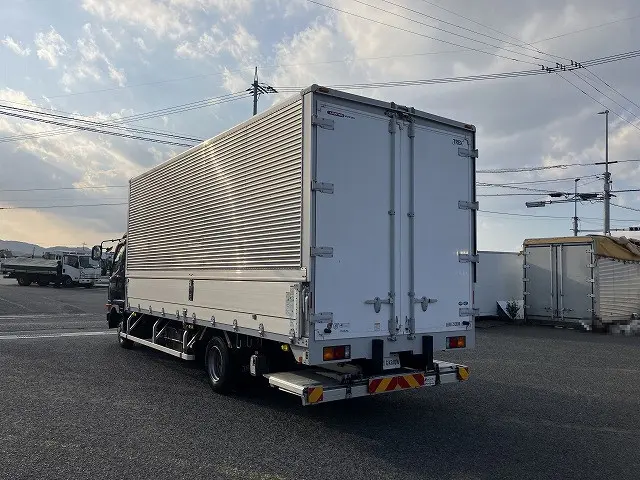 三菱 ファイター 2KG-FK65F(2WD)の写真3